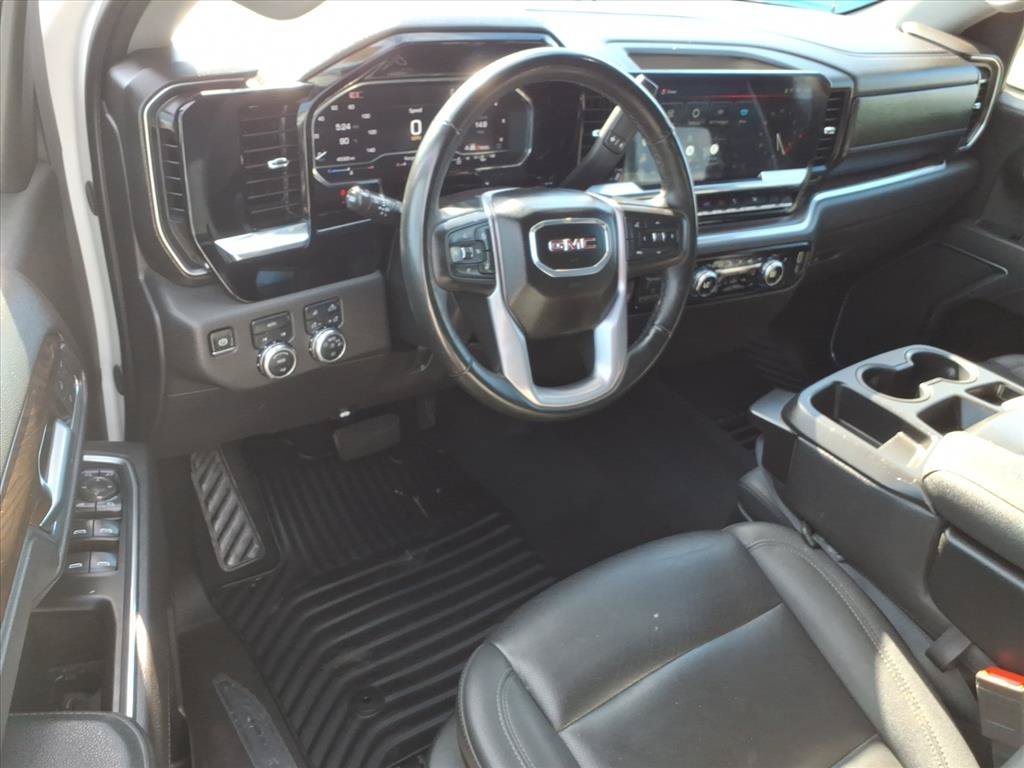 Used 2025 GMC Sierra 1500 SLT AWD/4WD image 19