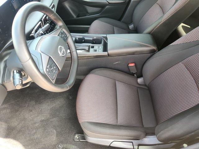 Used 2026 Nissan Sentra SR w/ Floor Mat Package FWD image 12