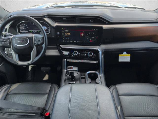 Used 2024 GMC Sierra 1500 Denali w/ Denali Reserve Package AWD/4WD image 19