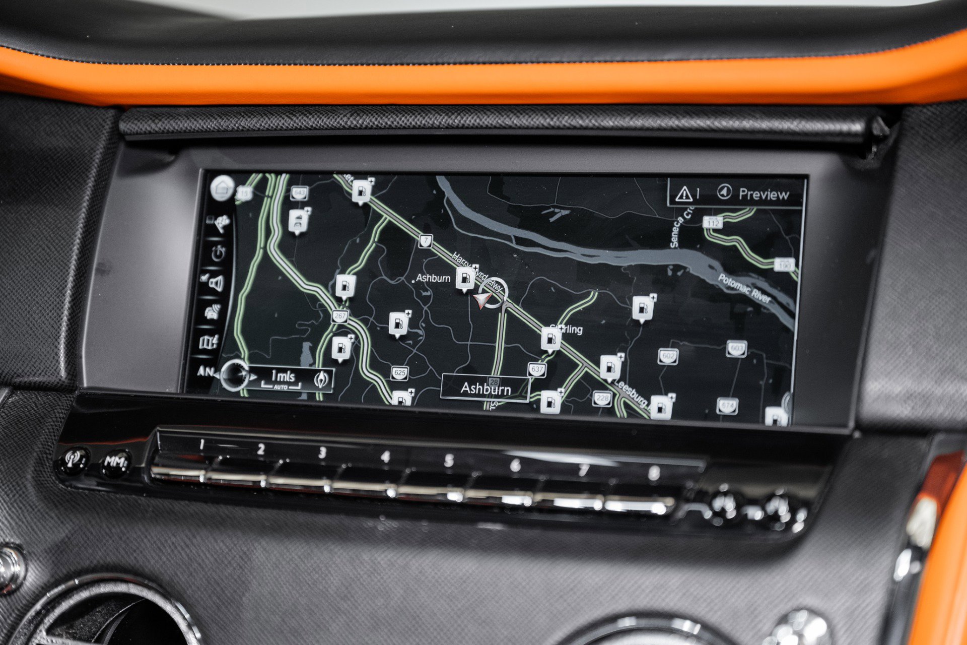 Used 2022 Rolls-Royce Cullinan w/ Dark Exterior Package image 41