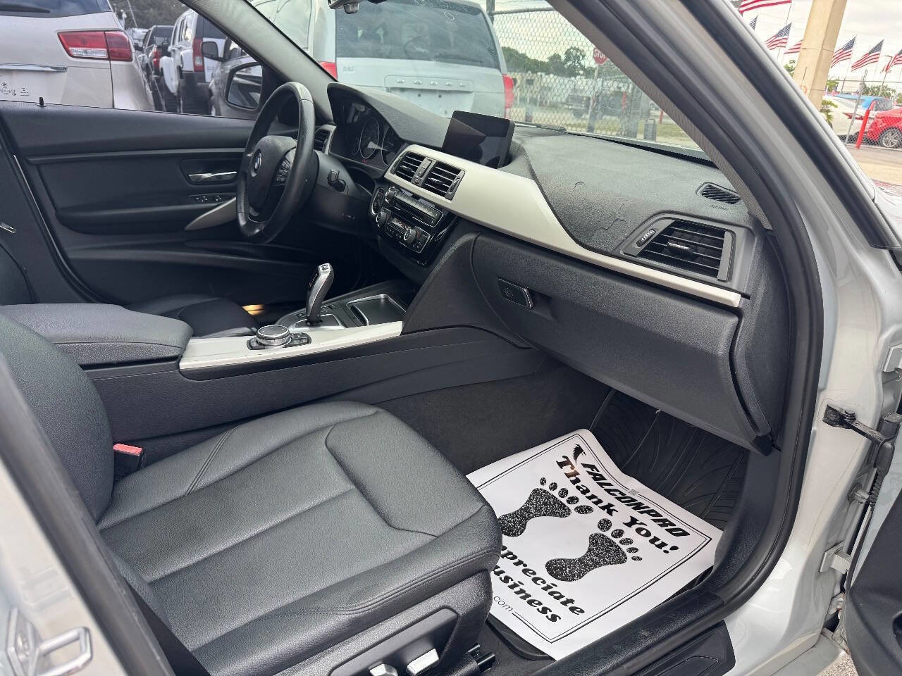 Used 2016 BMW 320i Sedan image 19