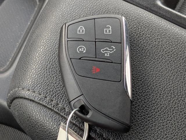 Used 2025 Chevrolet Silverado 2500 LT w/ Convenience Package image 28