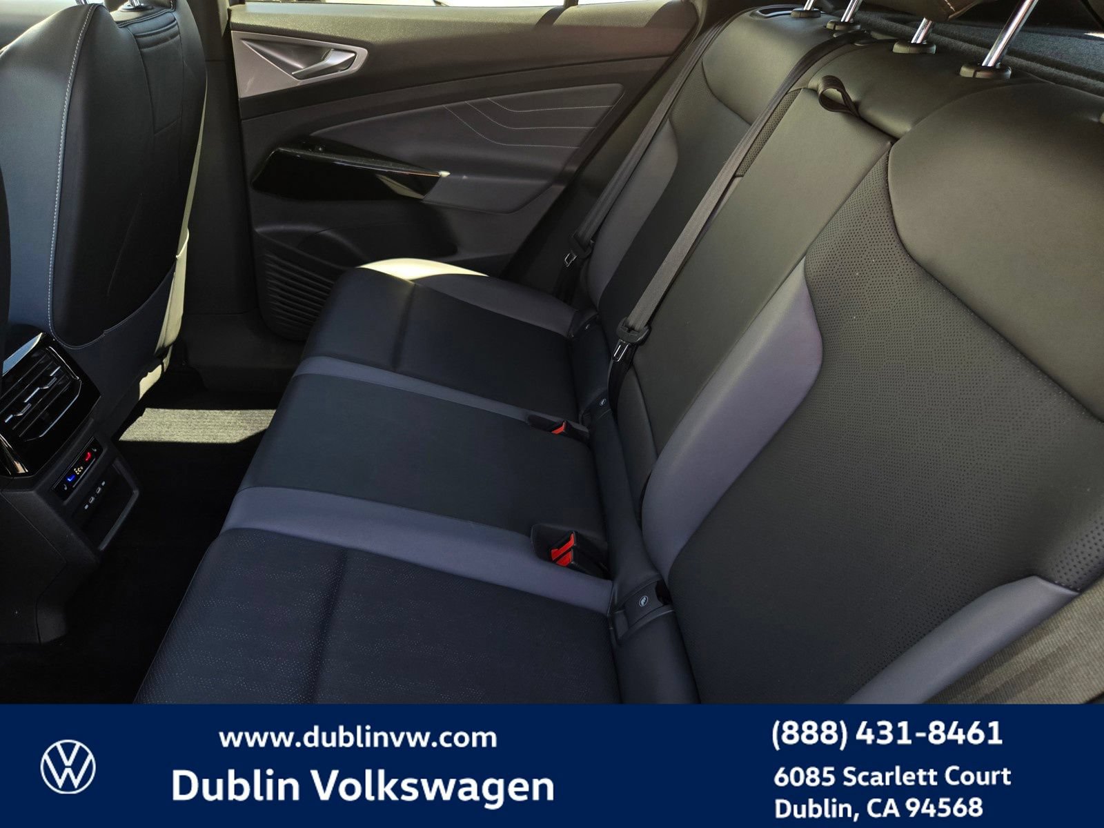 Certified 2023 Volkswagen ID.4 Pro S Plus RWD image 11