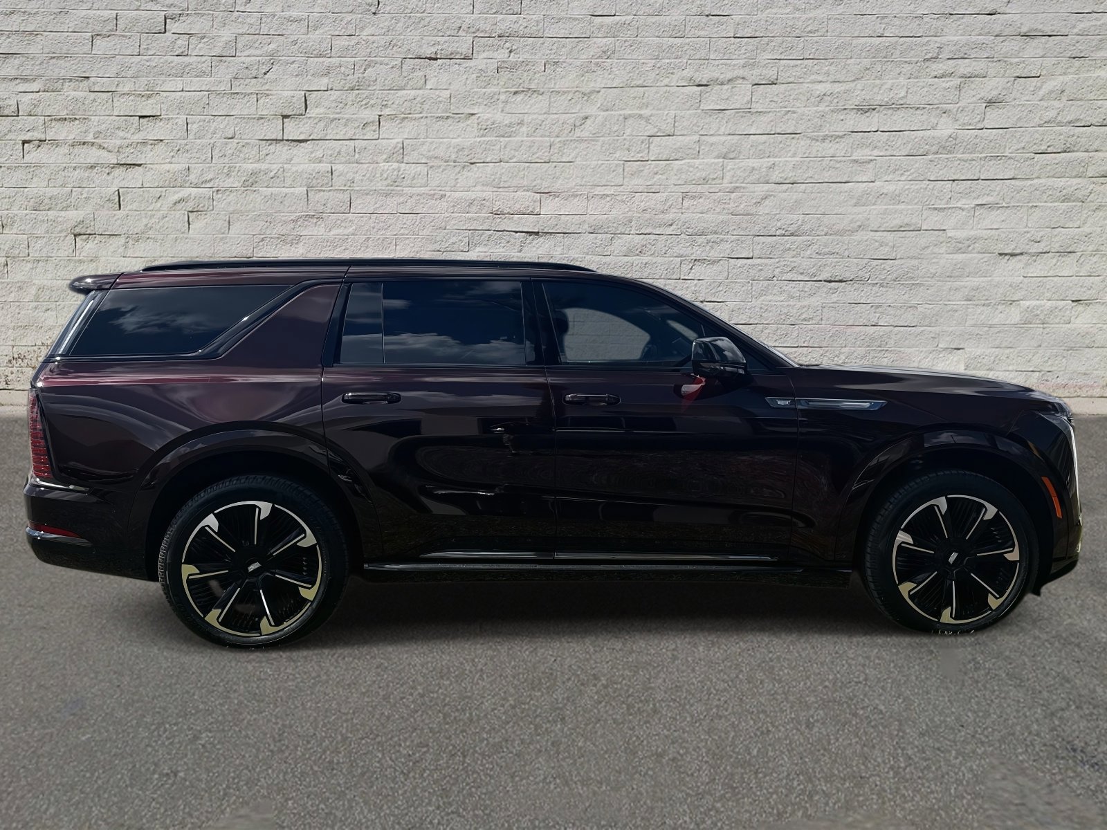 New 2026 Cadillac Escalade IQL Sport 2 w/ LPO, Floor Liner Package image 6