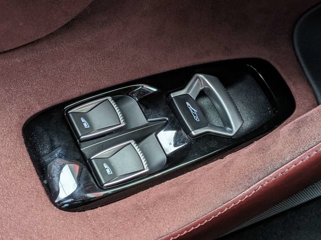 Used 2020 McLaren GT RWD image 23