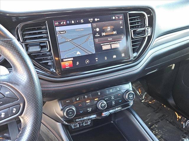 Used 2024 Dodge Durango GT image 19