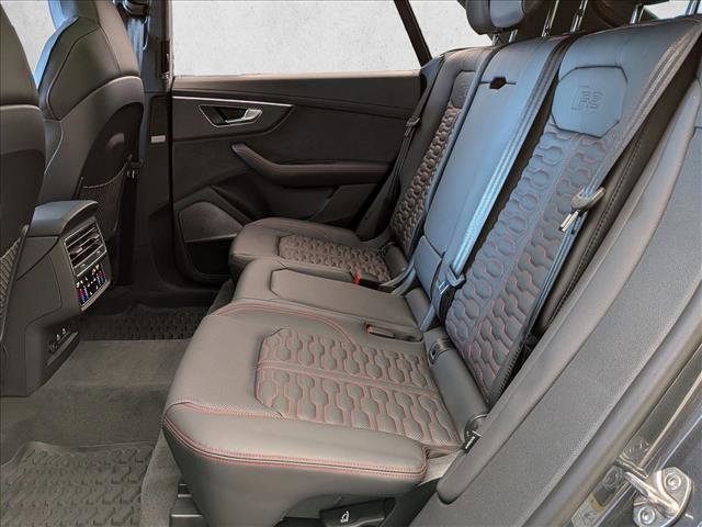 New 2026 Audi RS Q8 performance image 15