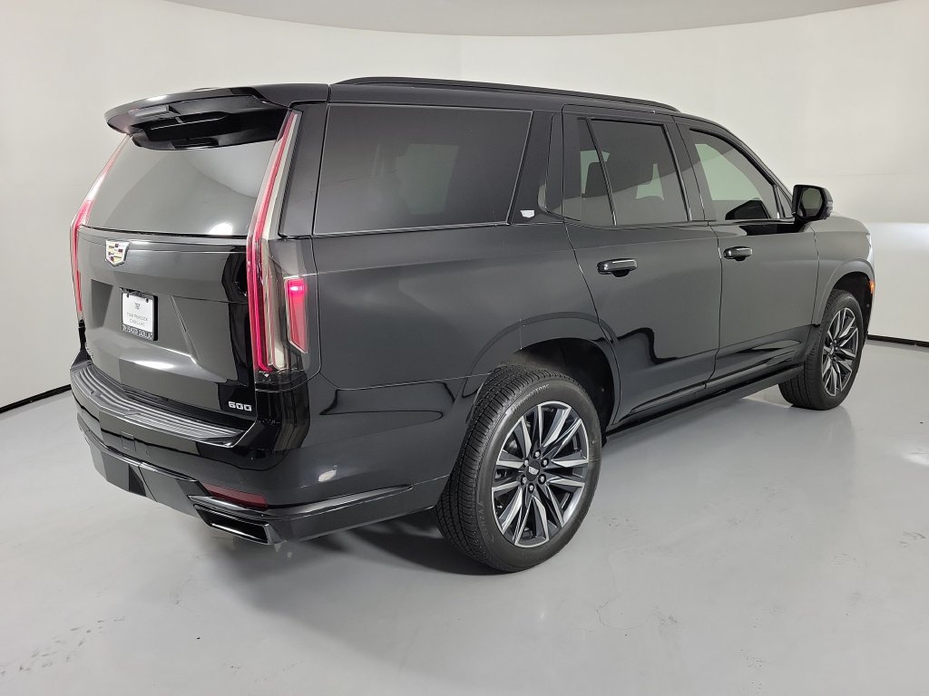 Used 2021 Cadillac Escalade Sport w/ Driver Assist Tech Package AWD/4WD image 4