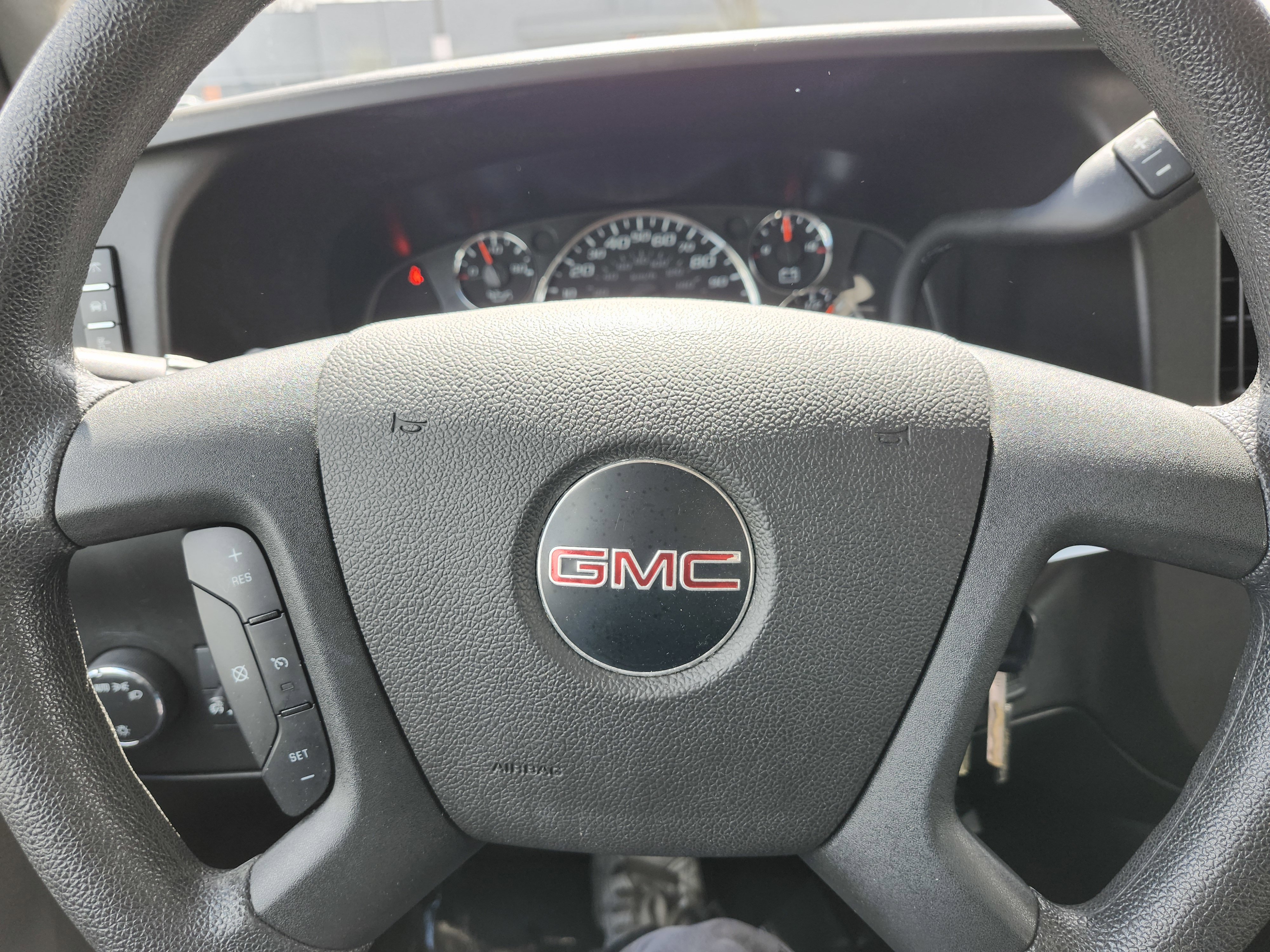 Used 2020 GMC Savana 2500 w/ Driver Convenience Package image 24