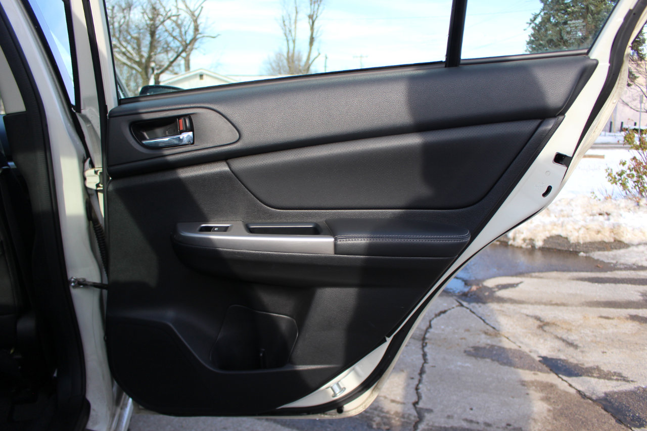 Used 2015 Subaru Impreza 2.0i Limited image 32