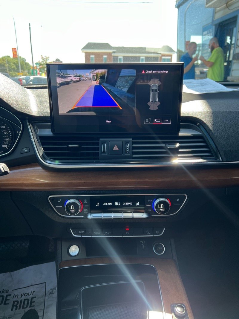 Used 2022 Audi Q5 2.0T Premium w/ Convenience Package image 19