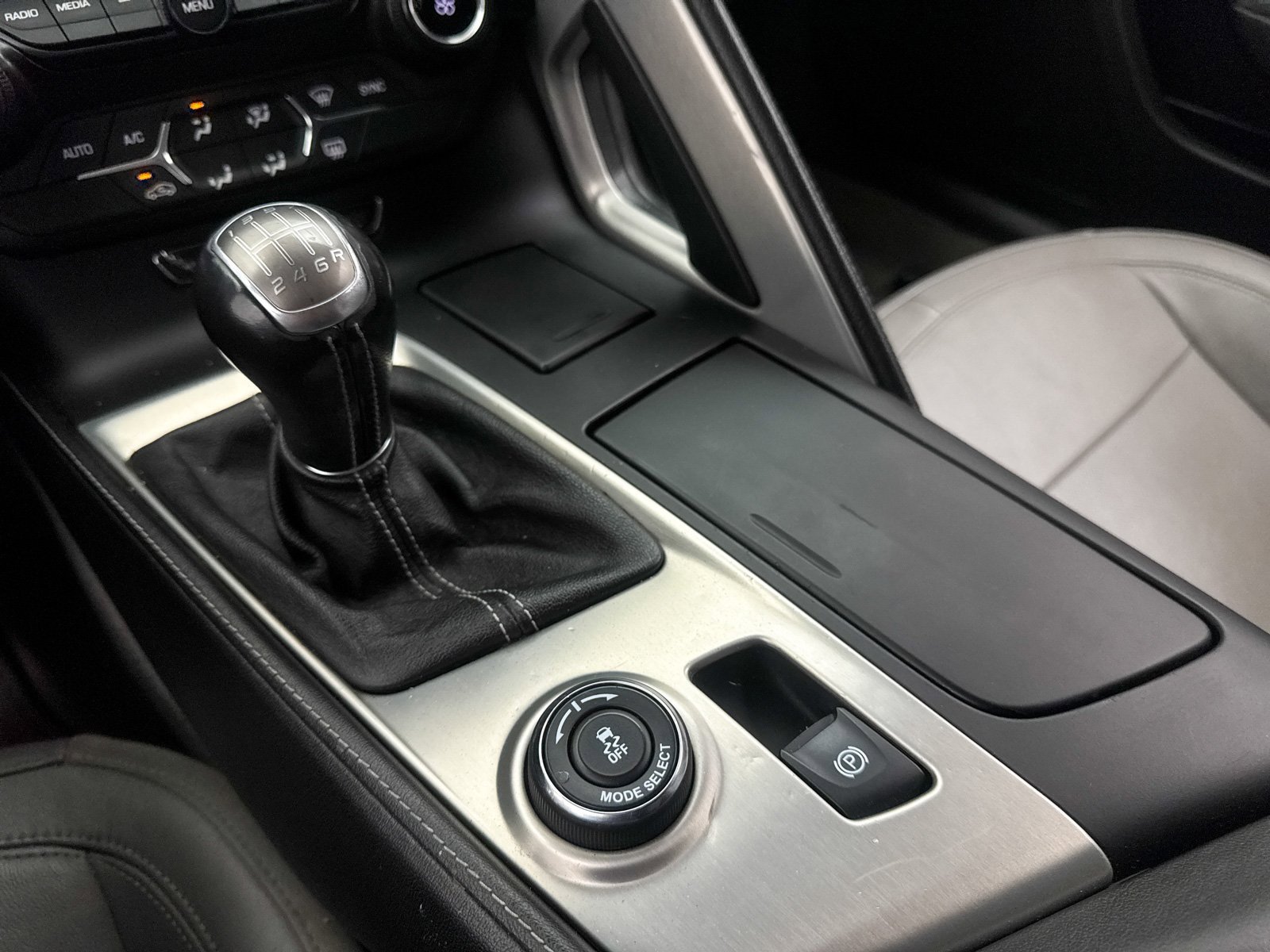 Used 2018 Chevrolet Corvette Stingray image 9