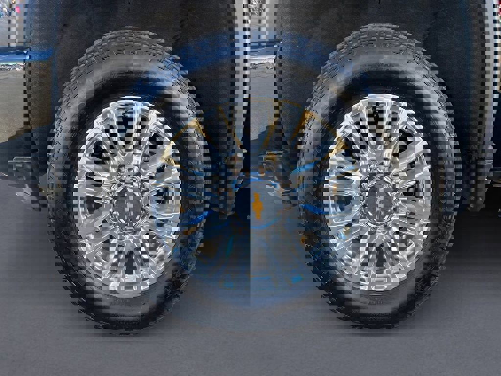 Used 2023 Chevrolet Silverado 2500 High Country w/ Z71 Off-Road Package image 9