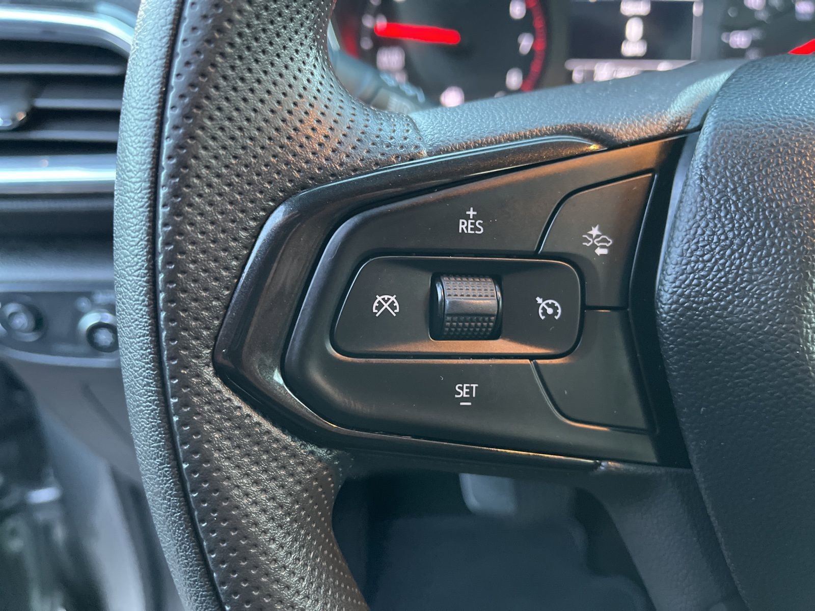 Used 2023 Chevrolet TrailBlazer LT image 25