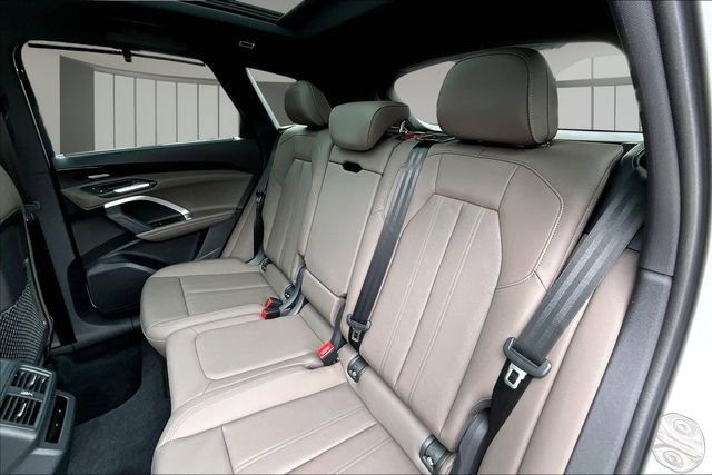 New 2025 Audi Q5 Premium Plus AWD/4WD image 10