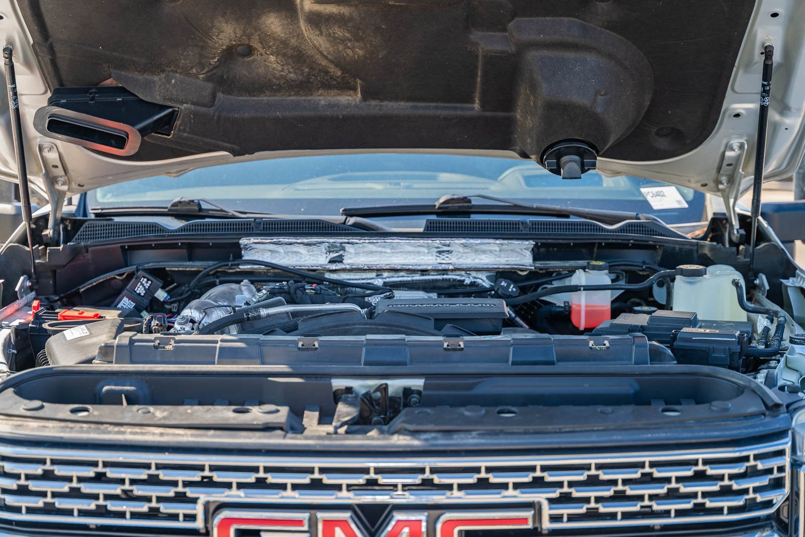 Used 2020 GMC Sierra 2500 Denali w/ Technology Package image 31