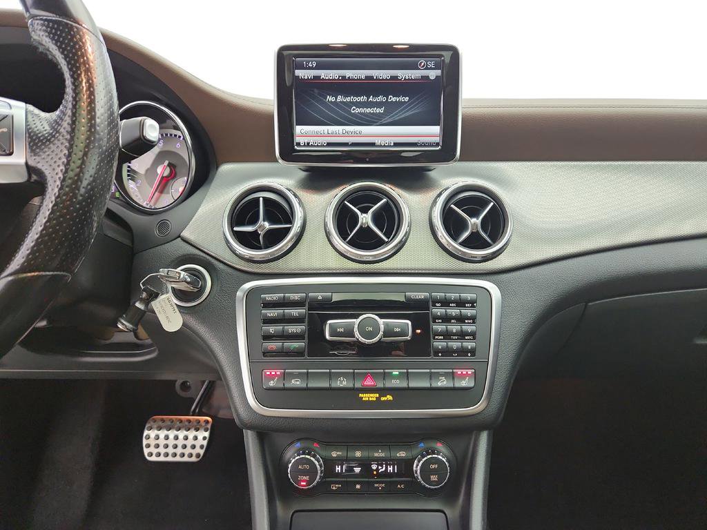 Used 2015 Mercedes-Benz GLA 250 4MATIC image 18