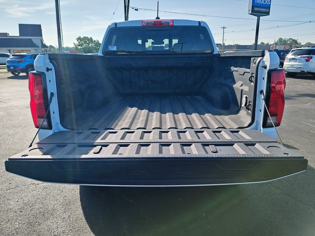 Used 2023 Chevrolet Colorado Z71 w/ Z71 Convenience Package 2 AWD/4WD image 9