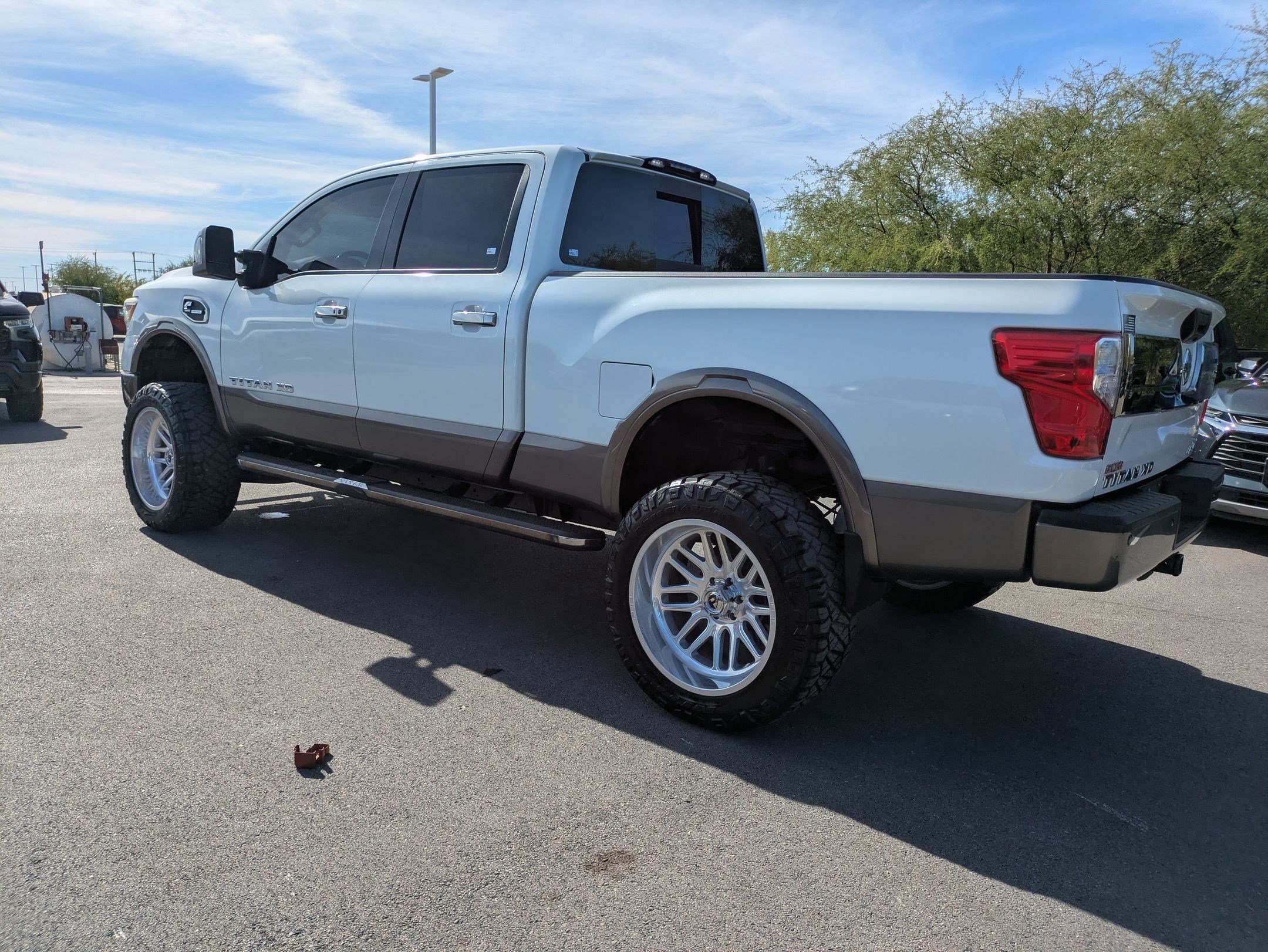 Used 2016 Nissan Titan Platinum Reserve image 6