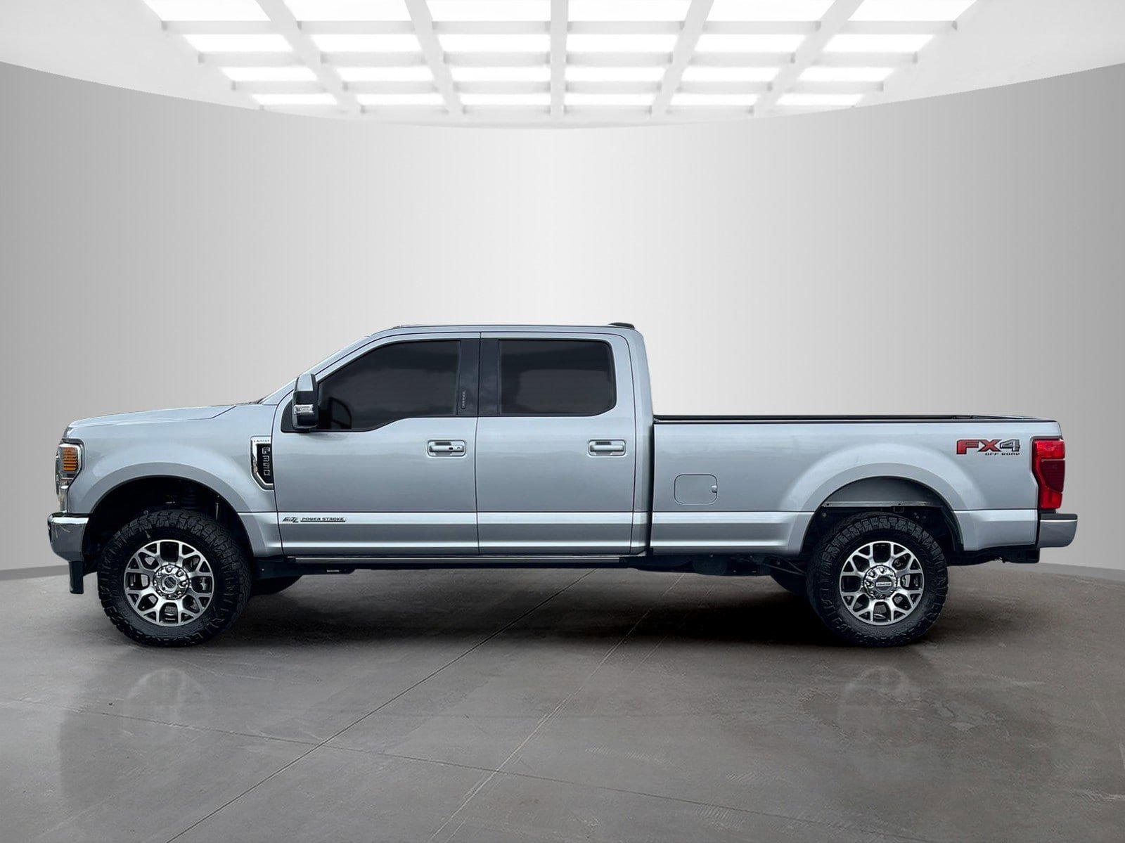 Used 2022 Ford F350 Lariat w/ Lariat Ultimate Package AWD/4WD image 8