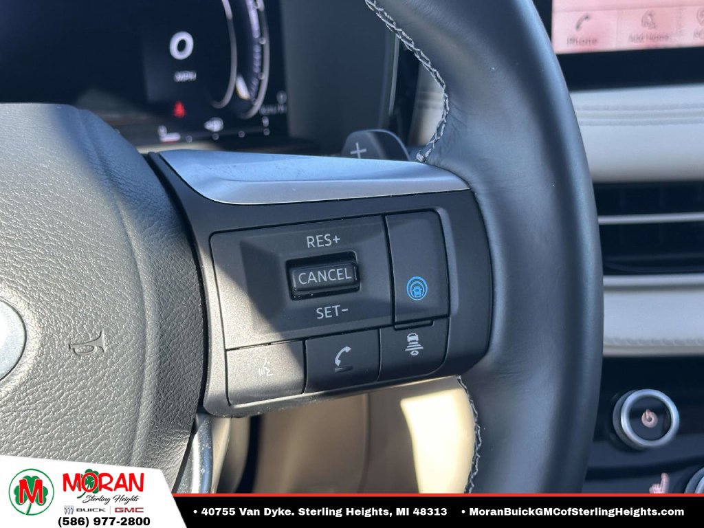 Used 2025 INFINITI QX60 Sensory AWD/4WD image 24