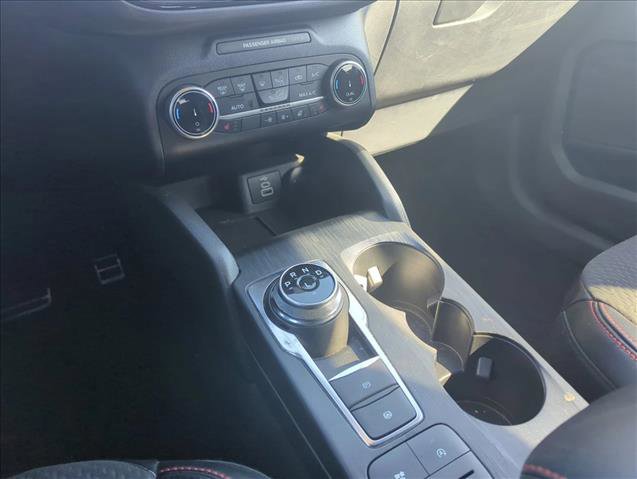 Used 2024 Ford Escape ST-Line image 8