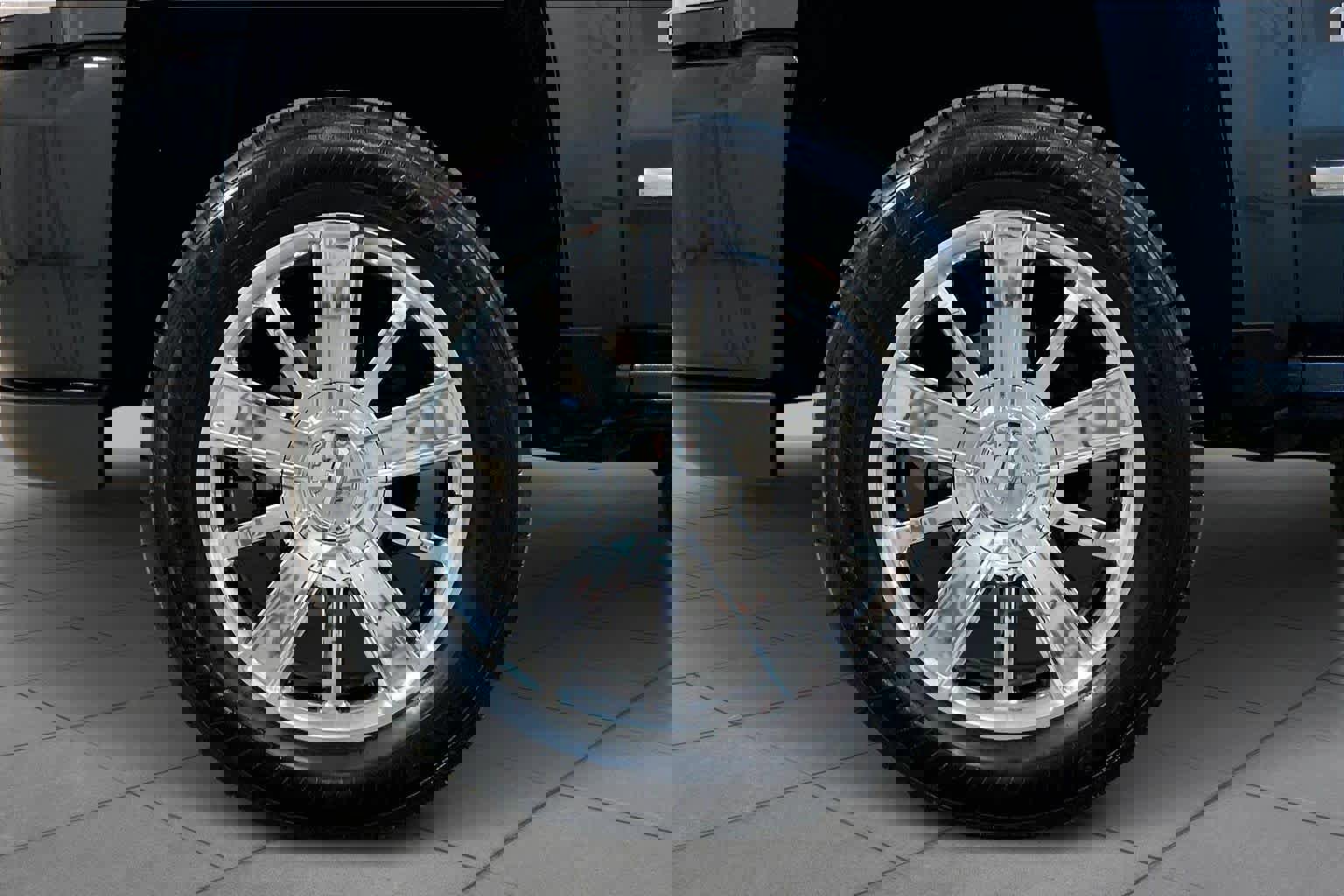 Used 2018 Chevrolet Silverado 1500 High Country image 10