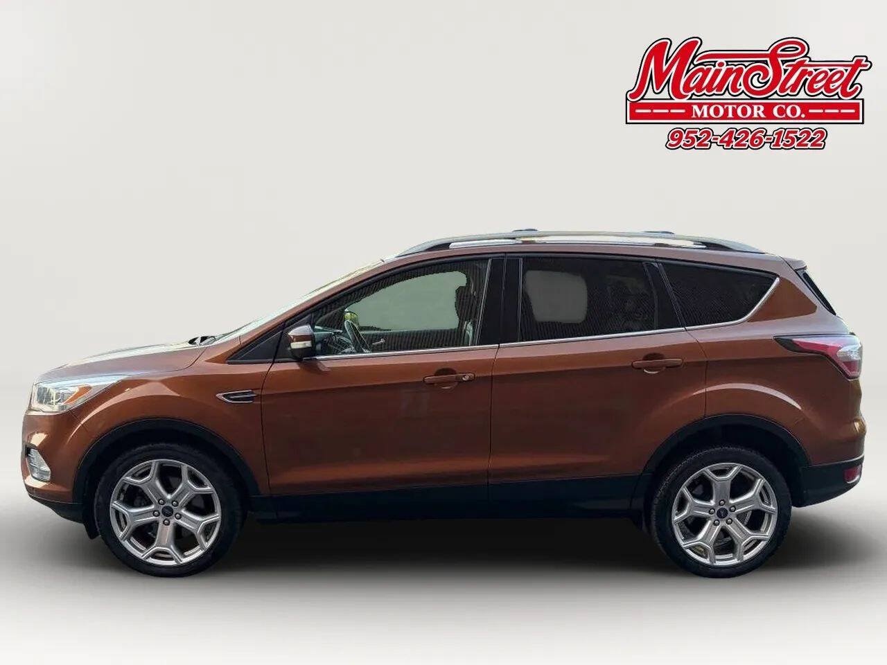 Used 2017 Ford Escape Titanium w/ Equipment Group 301A AWD/4WD image 4