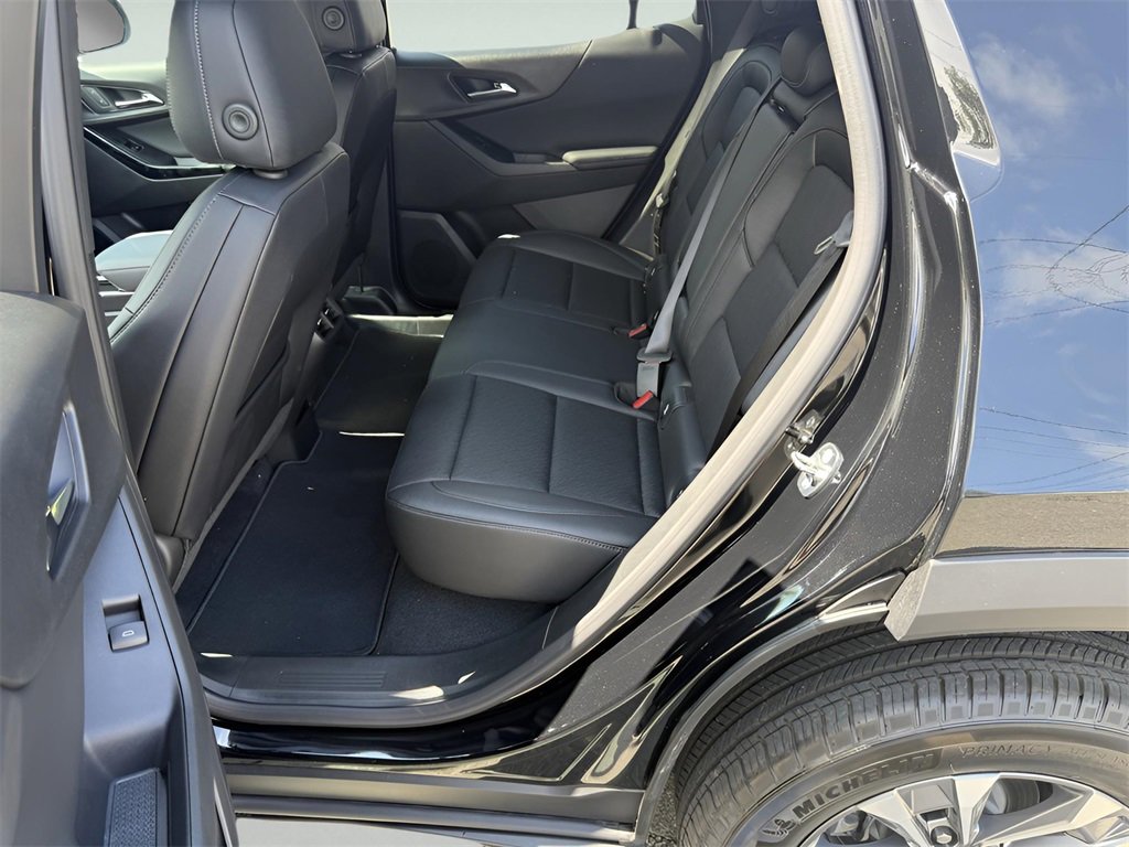 New 2026 Chevrolet Equinox LT w/ Convenience Package II image 10