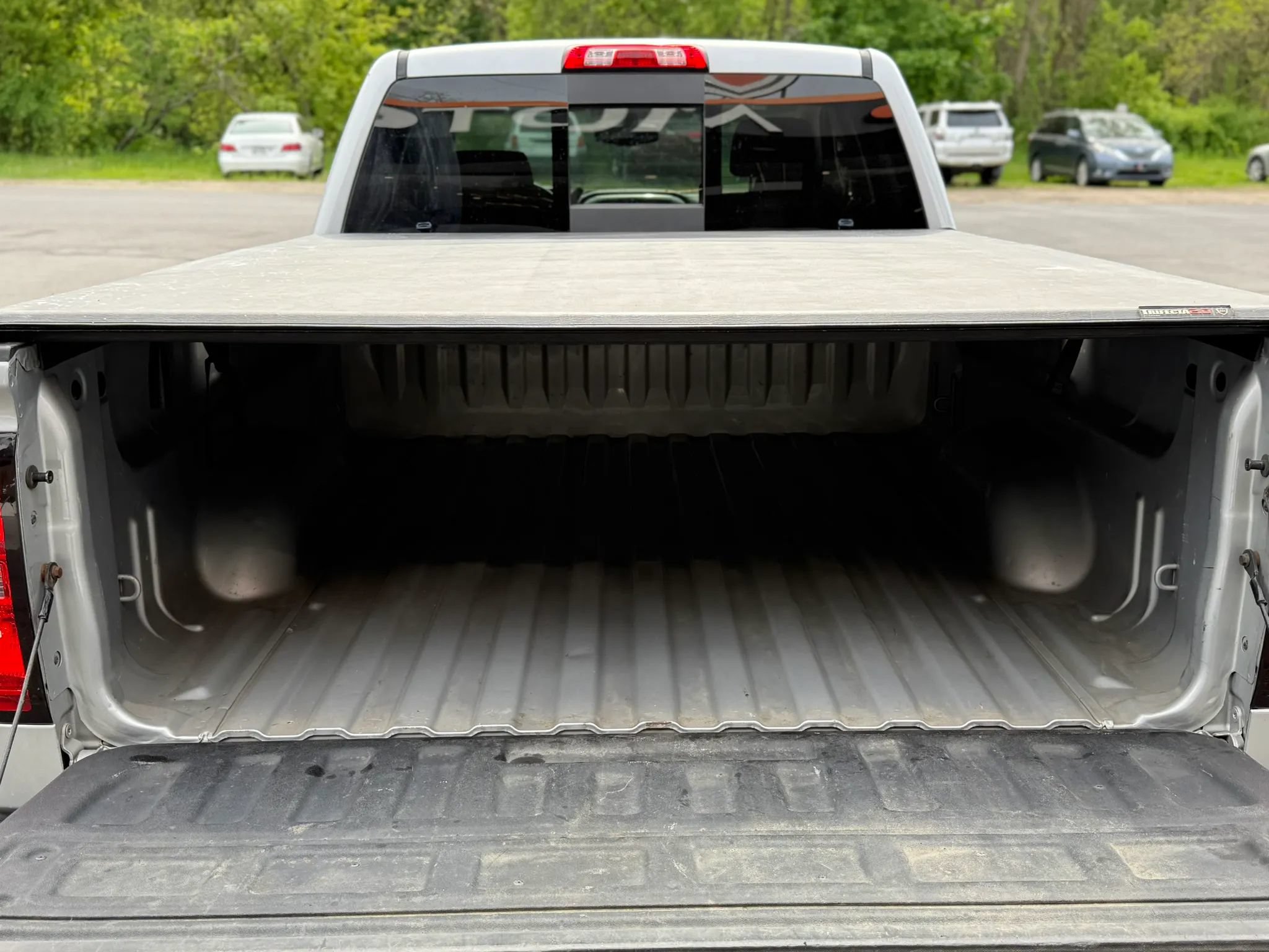 Used 2018 Chevrolet Silverado 1500 LT w/ All Star Edition AWD/4WD image 37