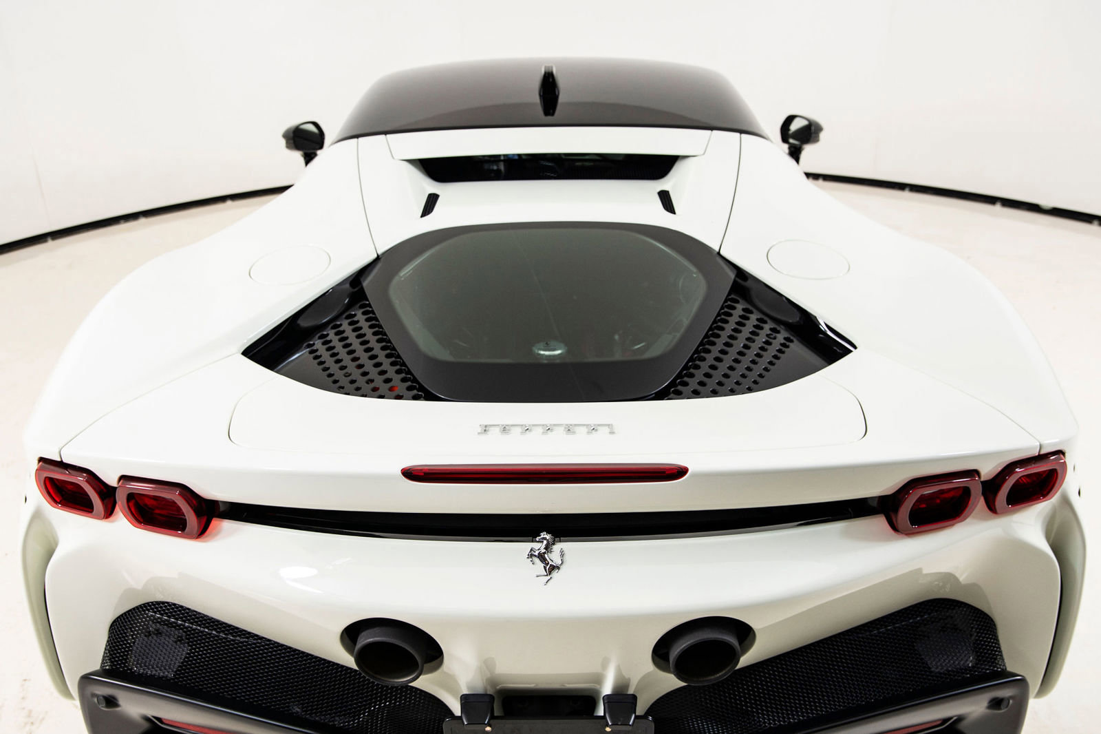 Certified 2022 Ferrari SF90 Stradale AWD/4WD image 26