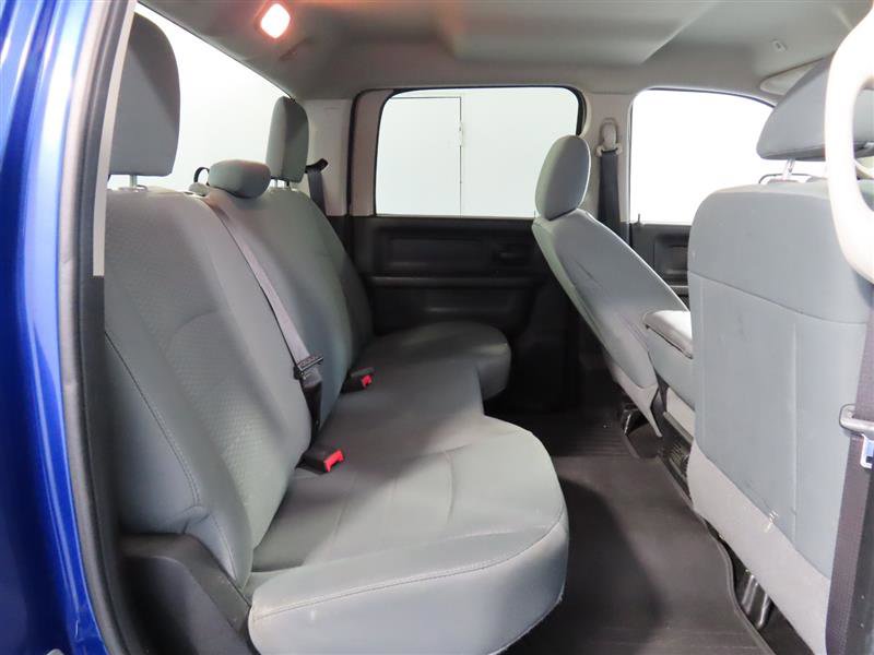 Used 2017 RAM 1500 Express AWD/4WD image 28