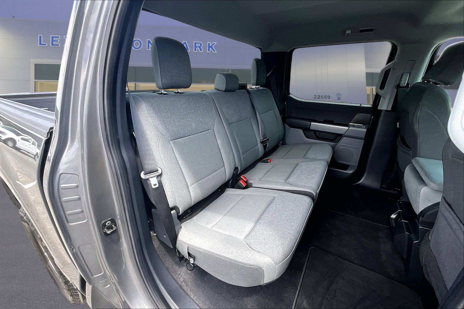 Used 2024 Ford F150 XLT AWD/4WD image 26