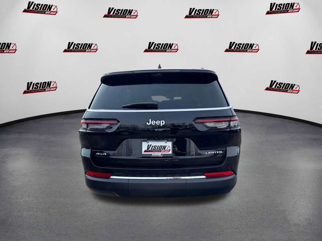 Used 2025 Jeep Grand Cherokee L Limited w/ Luxury Tech Group II image 6
