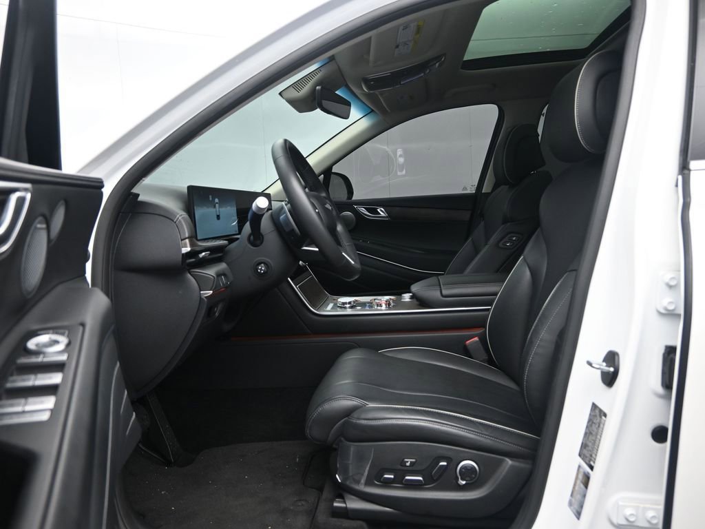 Used 2025 Genesis GV80 3.5T Advanced image 26