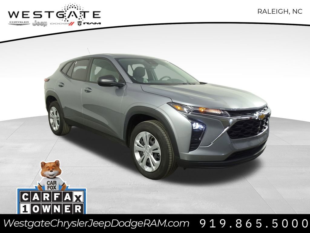 Used 2024 Chevrolet Trax LS