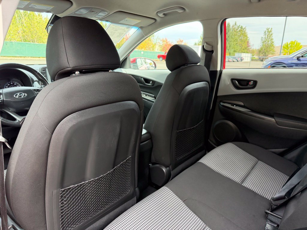 Used 2020 Hyundai Kona SEL w/ Cargo Package FWD image 30