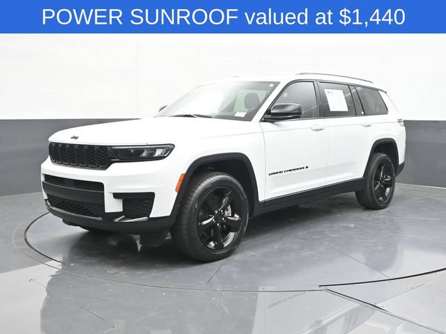 Used 2023 Jeep Grand Cherokee L Laredo AWD/4WD image 3