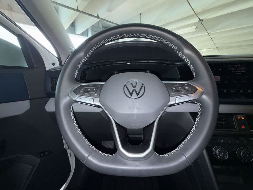 Used 2023 Volkswagen Taos SE FWD image 15