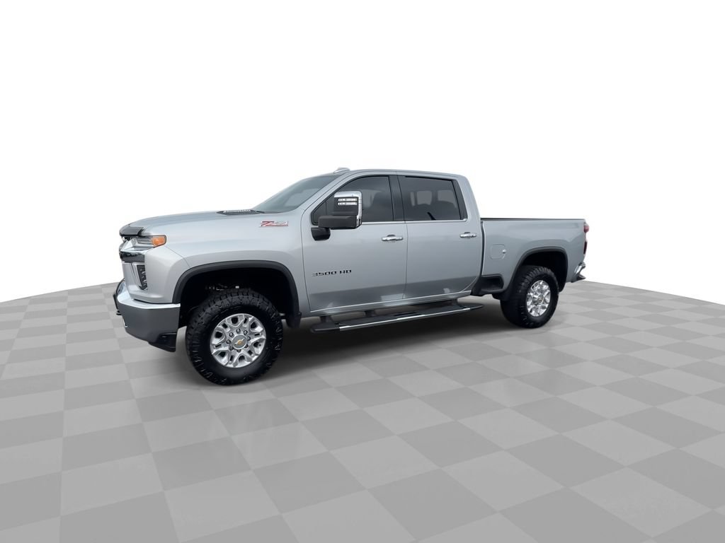 Used 2021 Chevrolet Silverado 3500 LTZ w/ LTZ Convenience Package AWD/4WD image 4
