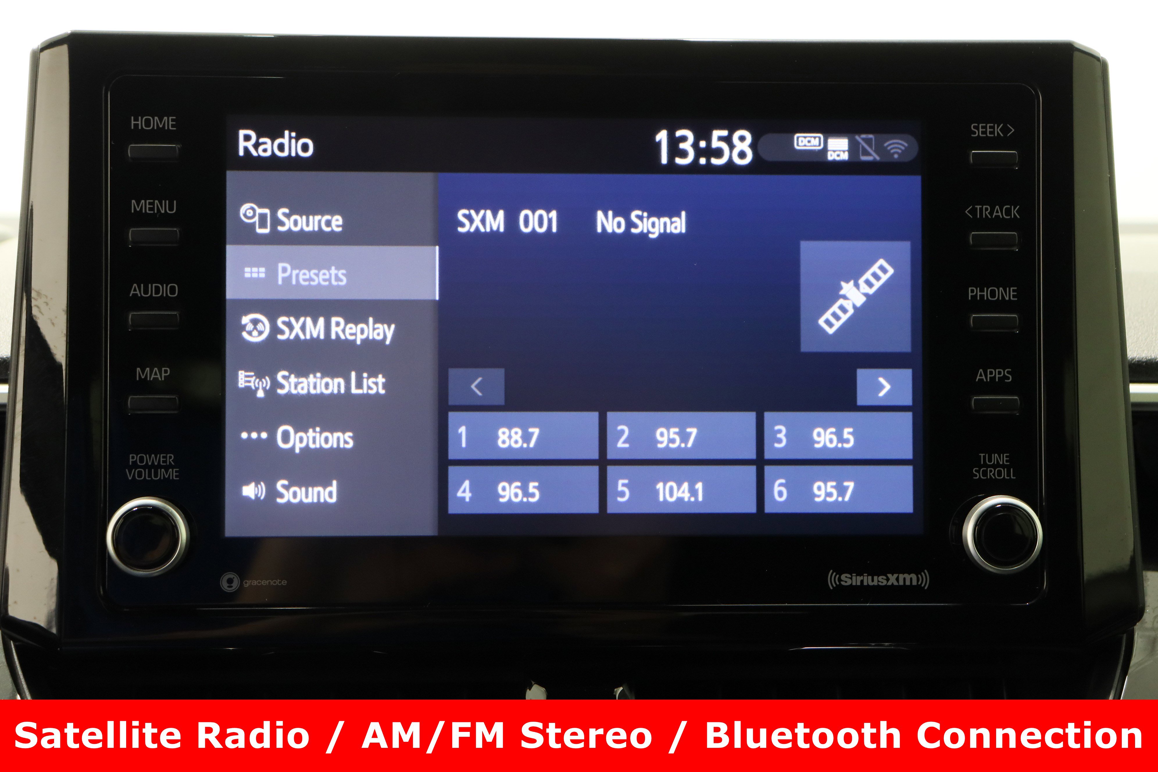 Used 2022 Toyota Corolla SE image 17