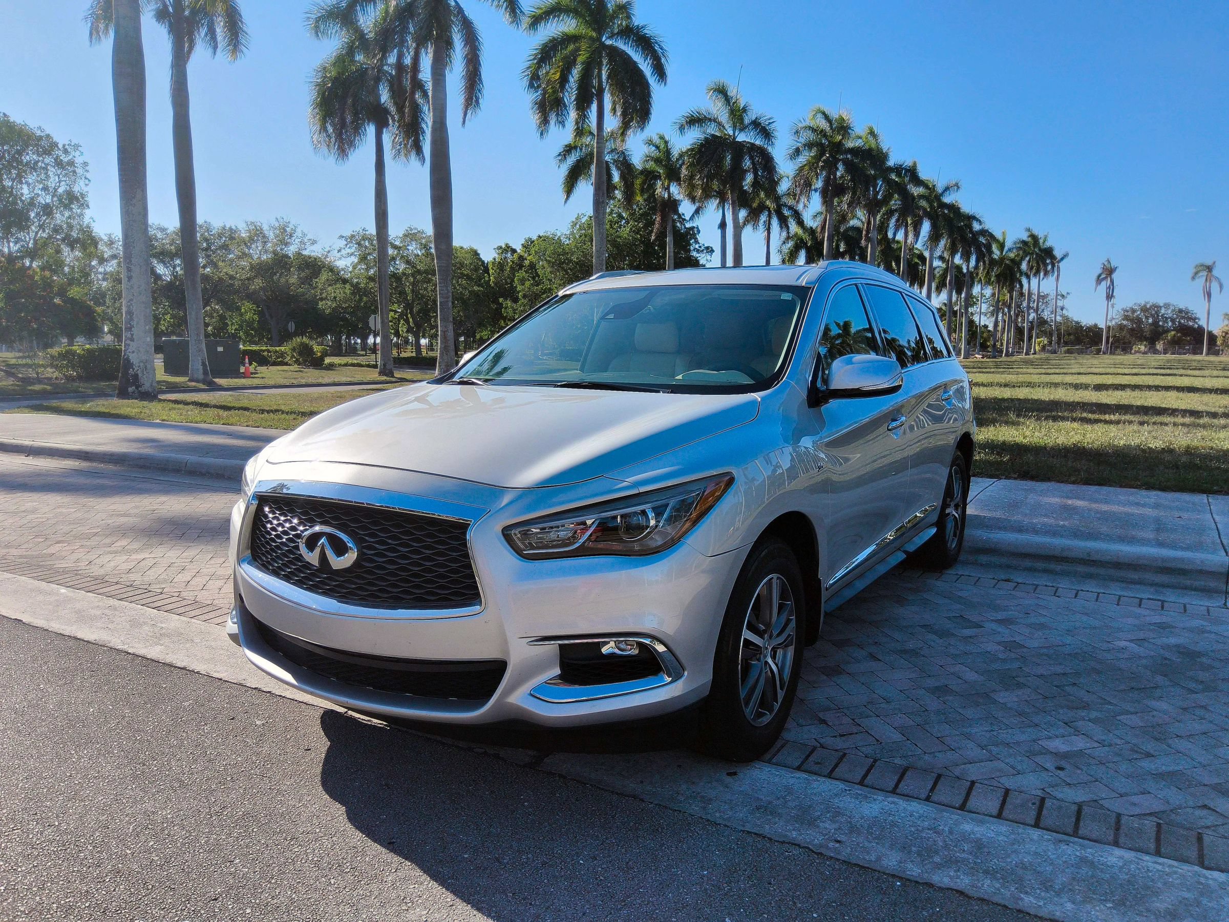Used 2020 INFINITI QX60 Luxe FWD video 2