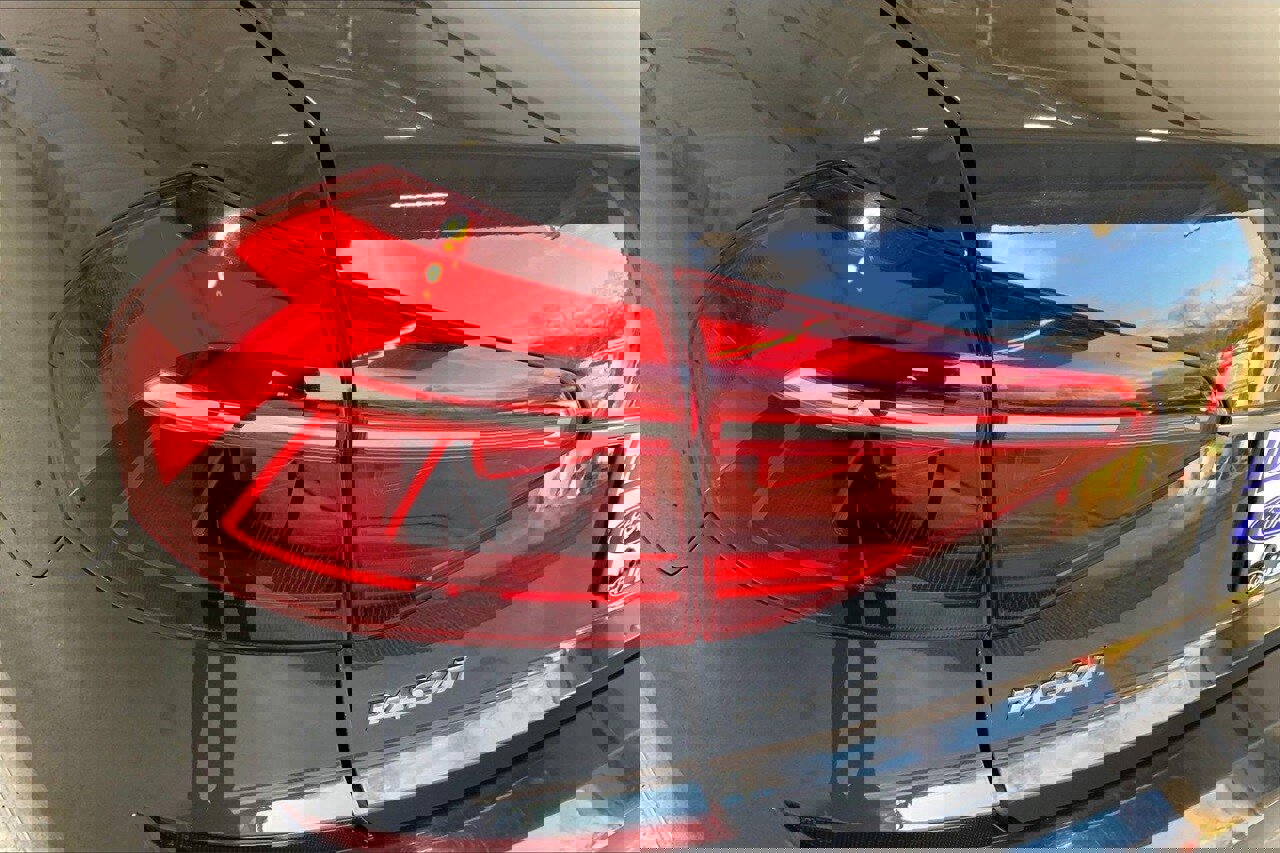 Used 2017 Volkswagen Passat 1.8T R-Line image 29