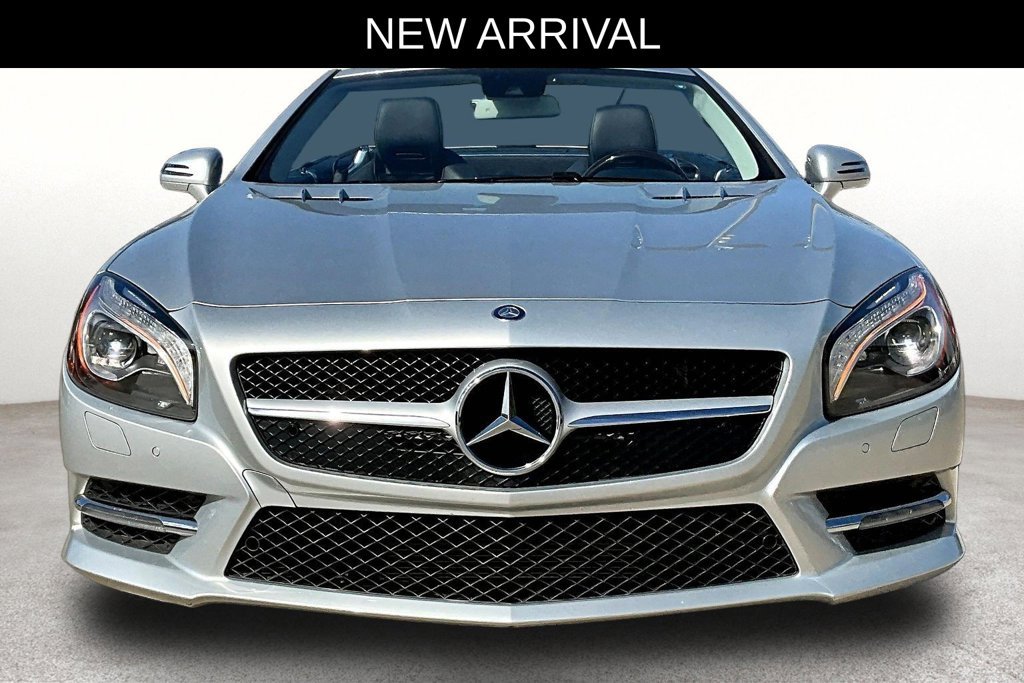 Used 2014 Mercedes-Benz SL 550 image 2