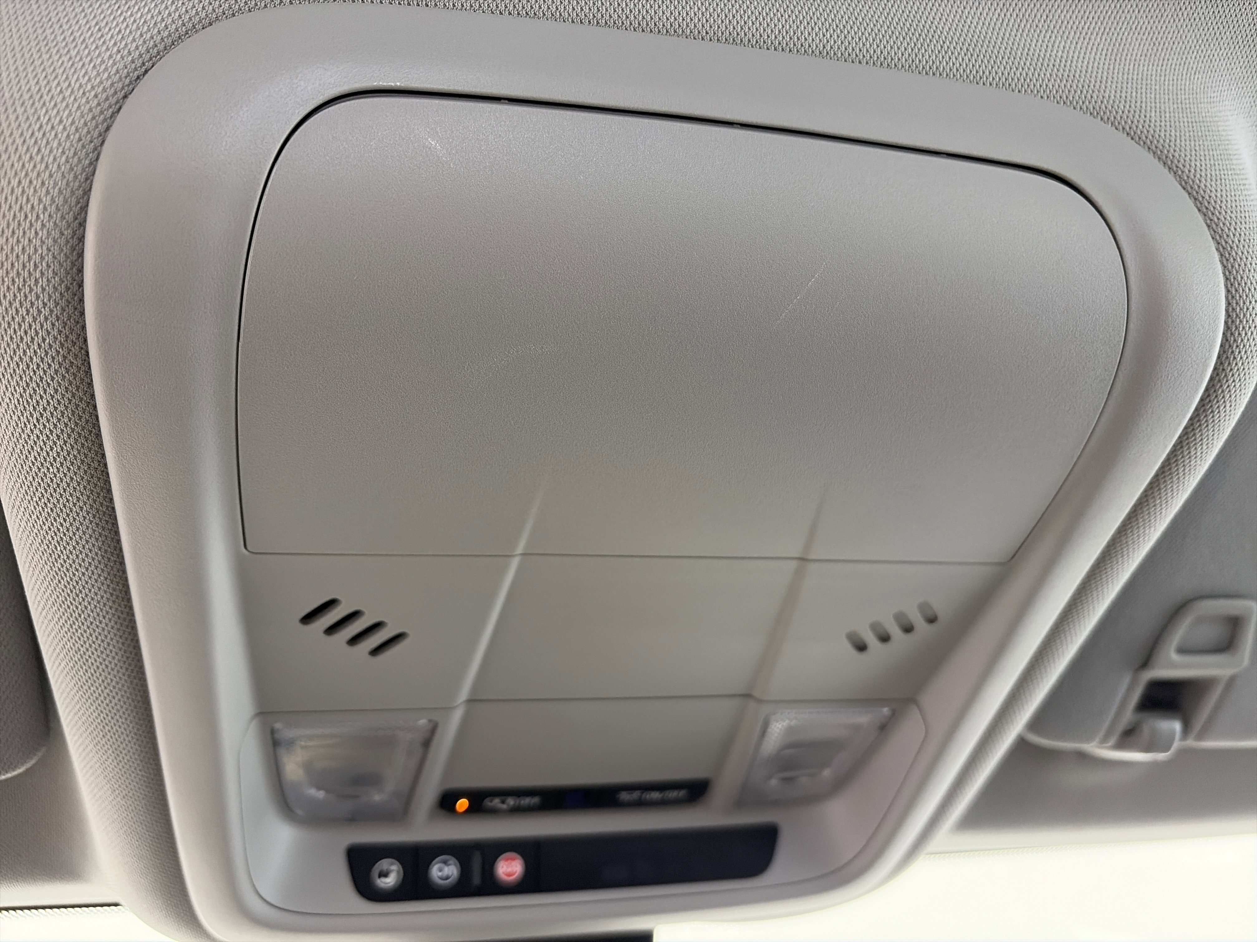 Certified 2021 Chevrolet Equinox LS image 30