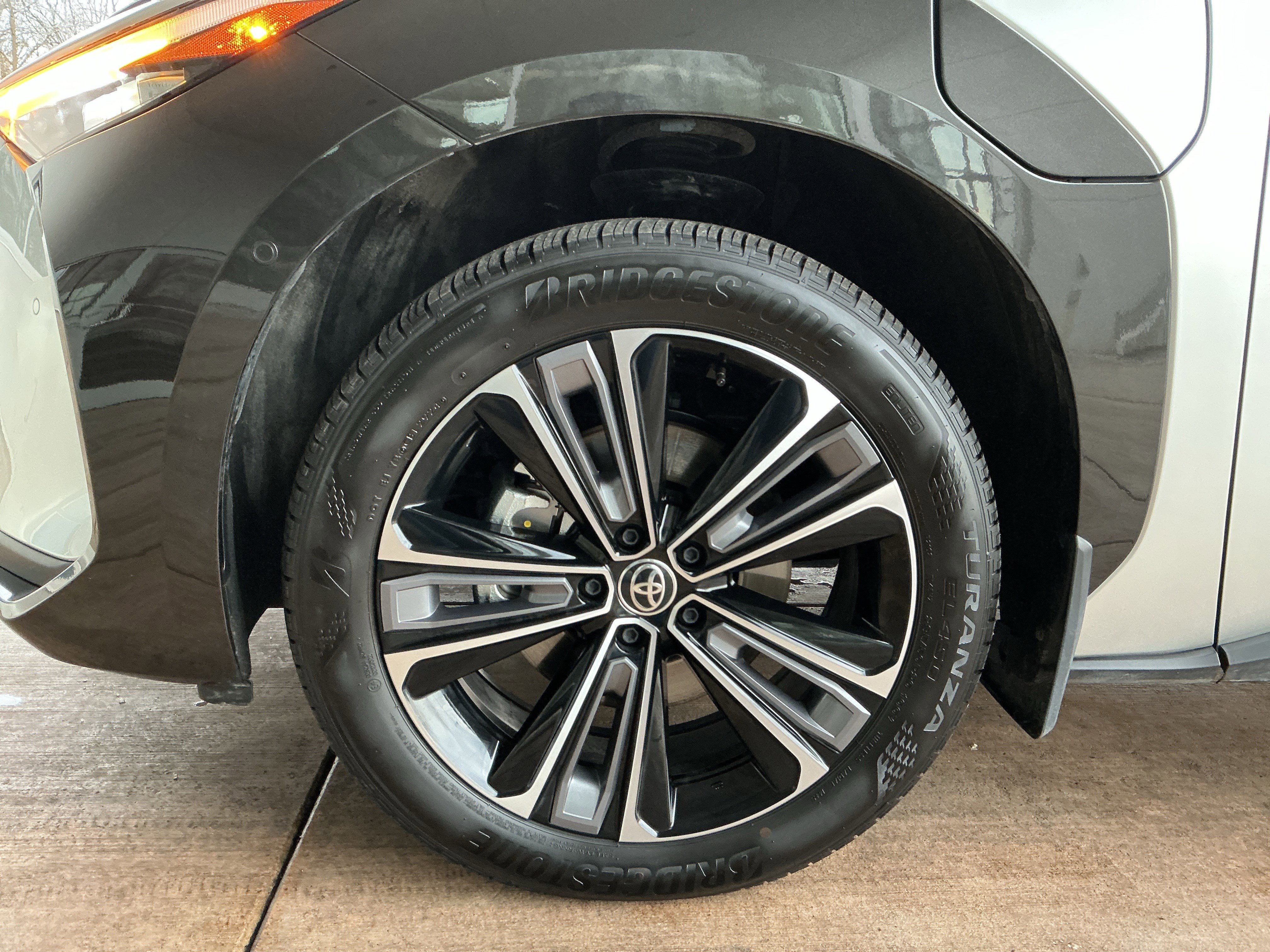 Certified 2024 Toyota bZ4X Limited w/ Weather Package image 25