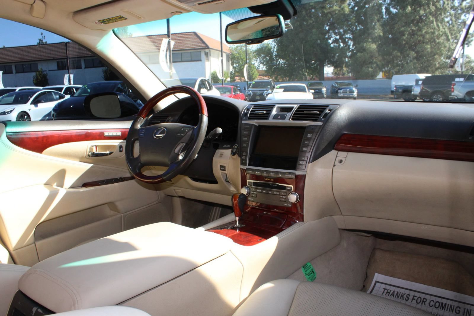 Used 2010 Lexus LS 460 RWD image 19