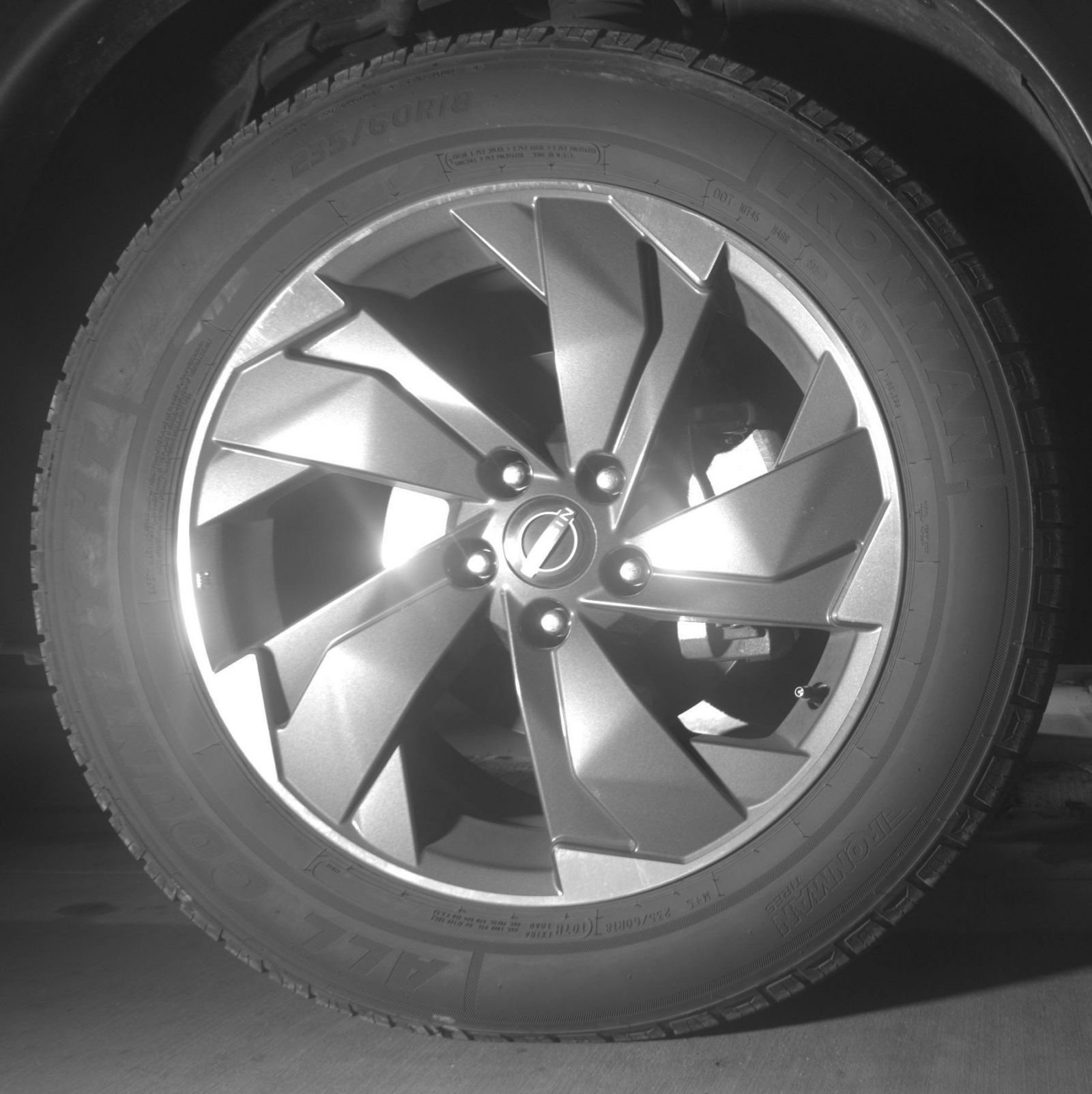 Used 2025 Nissan Rogue SV FWD image 16
