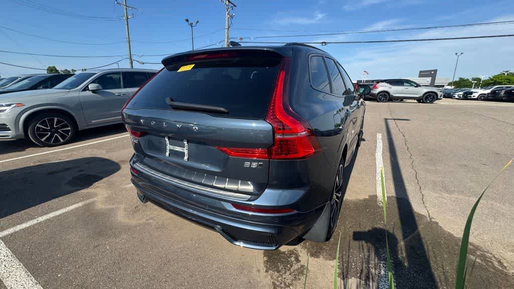Used 2024 Volvo XC60 B5 Plus w/ Protection Package Premier AWD/4WD image 5