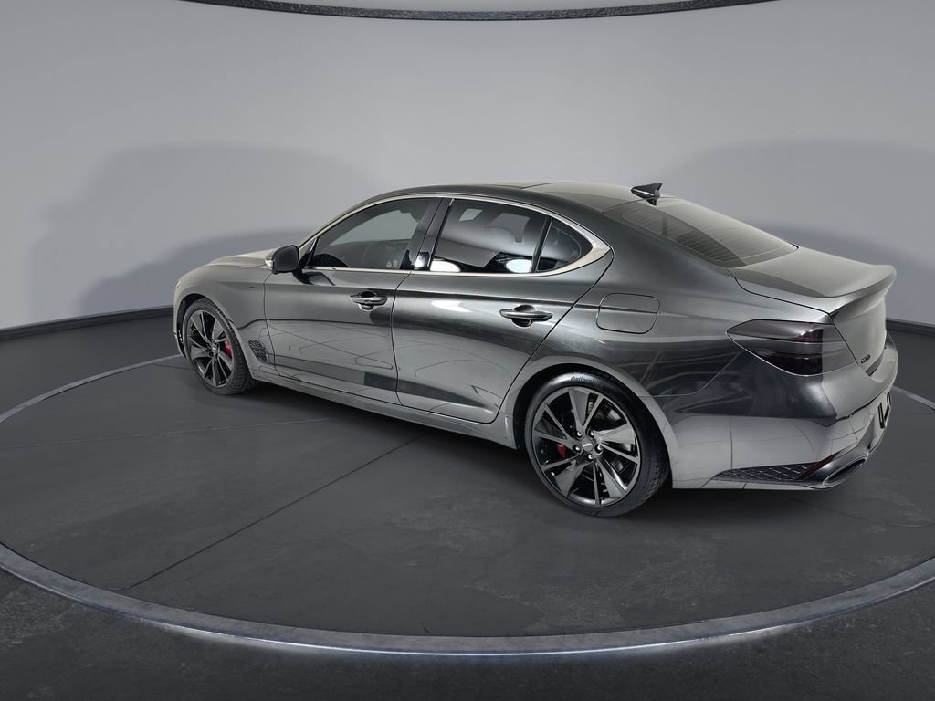 Used 2022 Genesis G70 2.0T RWD image 6